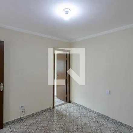 Rent this 2 bed house on Rua Regina Costa Peixoto in Jardim dos Comerciários, Belo Horizonte - MG