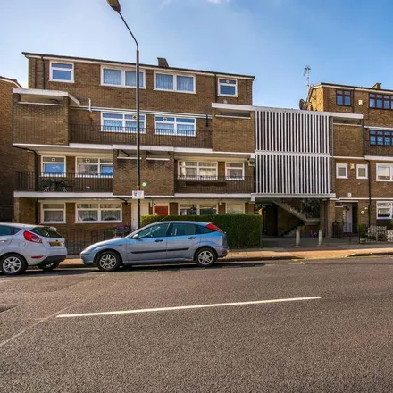 Rent this 2 bed apartment on Finwhale House in 1-14 Glengall Grove, Cubitt Town