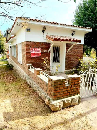 Buy this 2 bed house on unnamed road in Villa Los Ángeles, Valle Hermoso