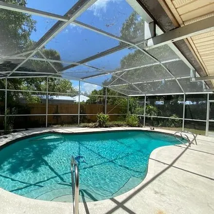 Image 3 - 304 Meadowwood Lane, West Melbourne, FL 32904, USA - House for sale