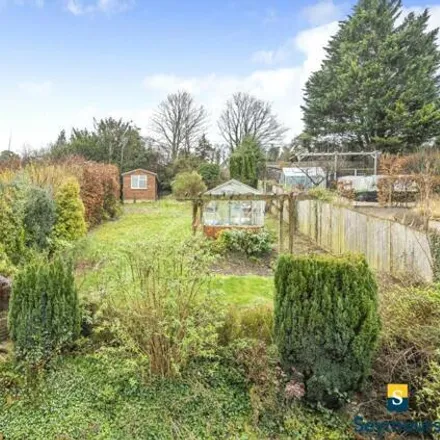 Image 2 - High View Road, Guildford, GU2 7RS, United Kingdom - House for sale
