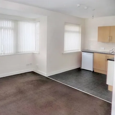 Image 2 - Luton Road, Blackpool, FY5 3EH, United Kingdom - Apartment for rent