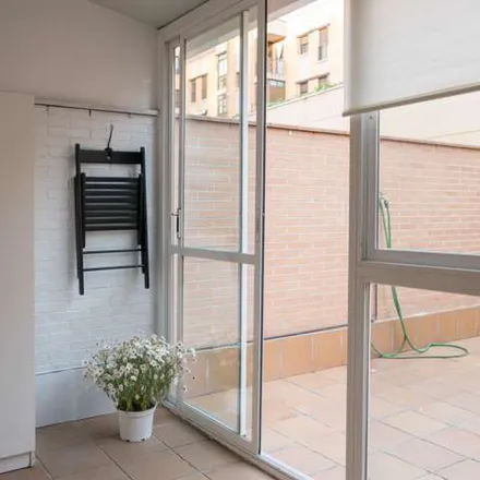 Image 3 - Madrid, Calle de Gomeznarro, 28043 Madrid - Apartment for rent