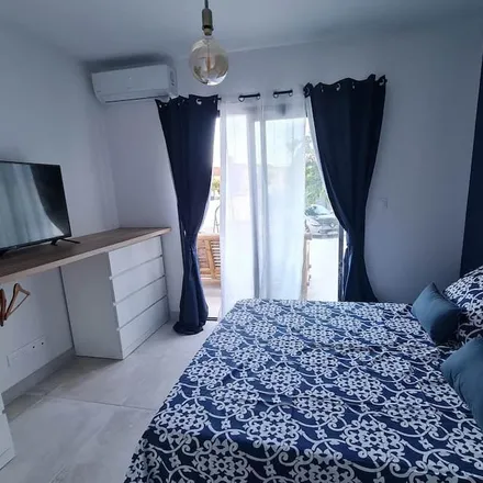 Rent this 2 bed apartment on Aigues-Mortes in Route de Nîmes, 30220 Aigues-Mortes