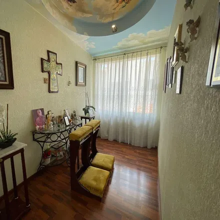 Buy this 16 bed house on Calle San Diego De Loas Padres in 51355 San Luis Mextepec, MEX