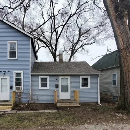 Rent this studio apartment on 1020 Hickory Street in Joliet, IL 60435