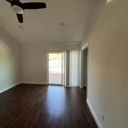 Image 7 - 971 Memorial Village Drive, Houston, TX 77024, USA - Townhouse for rent