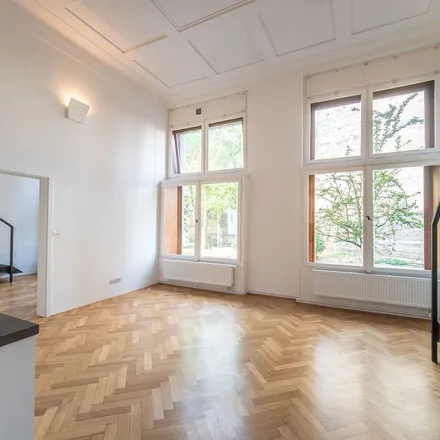 Image 3 - Galerie K, nám. Arnošta z Pardubic 16, 282 01 Český Brod, Czechia - Apartment for rent