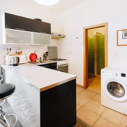 Rent this 3 bed apartment on Londýnská 705/75 in 120 00 Prague, Czechia