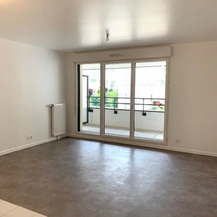Rent this 3 bed apartment on 62 Rue Victor Hugo in 78330 Fontenay-le-Fleury, France