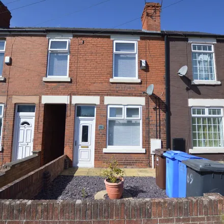 Rent this 2 bed townhouse on Sothall Green/Grange Road in Sothall Green, Sheffield