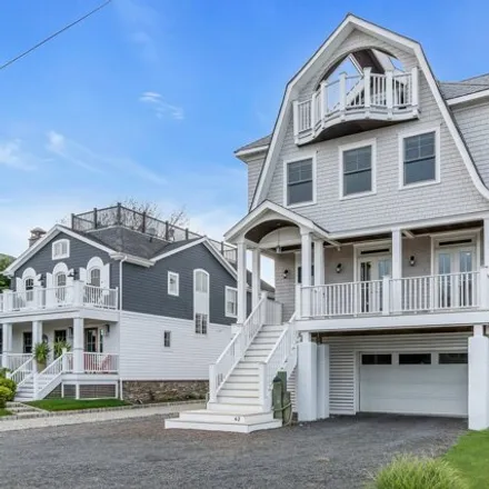 Buy this 4 bed house on 42 Waterman Avenue in Rumson, Monmouth County