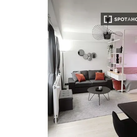 Rent this studio apartment on My beautiful laundrette in Avenue des Celtes - Keltenlaan, 1040 Etterbeek