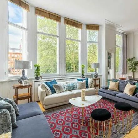 Rent this 3 bed apartment on 51 Cadogan Square in London, SW1X 0JX