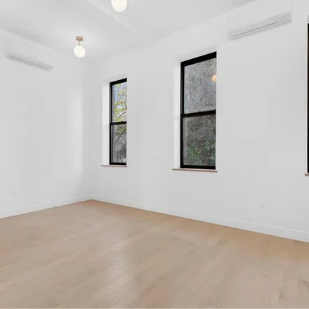 Rent this 1 bed apartment on 140 President Street in New York, NY 11231