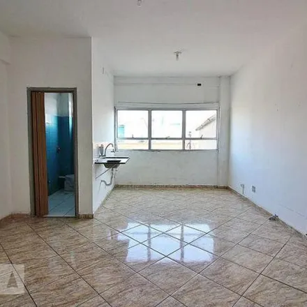 Rent this 1 bed apartment on Rua Mogi Mirim in Centro, Diadema - SP
