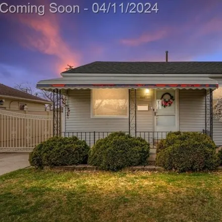 Buy this 2 bed house on 5973 Robindale Avenue in Dearborn Heights, MI 48127