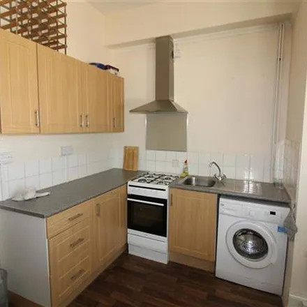 Image 4 - Westrow Road, Archers Road, Bedford Place, Southampton, SO15 2NT, United Kingdom - Apartment for rent