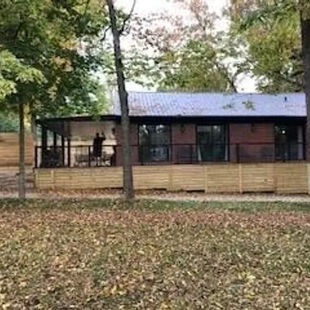 Image 2 - 224 Massie Ave, Paris, Kentucky, 40361 - House for sale