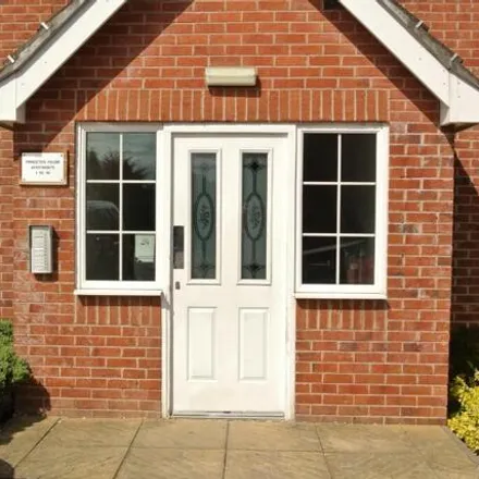Rent this 2 bed room on Old Pheasant Court in Chesterfield, S40 3GY