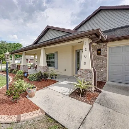 Image 5 - 1209 Spotted Lilac Lane, Plant City, FL 33564, USA - House for sale