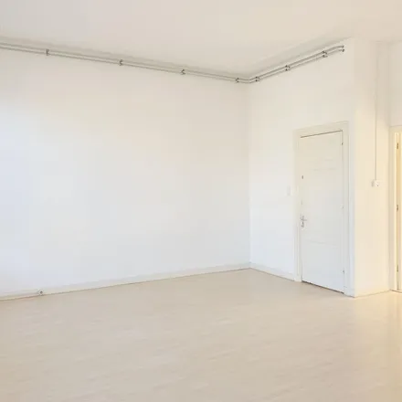 Image 2 - Delftselaan 78, 2512 RH The Hague, Netherlands - Apartment for rent