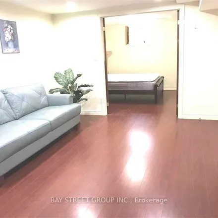Image 7 - 270 Timberbank Boulevard, Toronto, ON M1W 2S2, Canada - Townhouse for rent