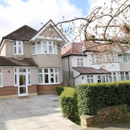 Buy this 3 bed house on Oaklands Avenue in London, BR4 9LT