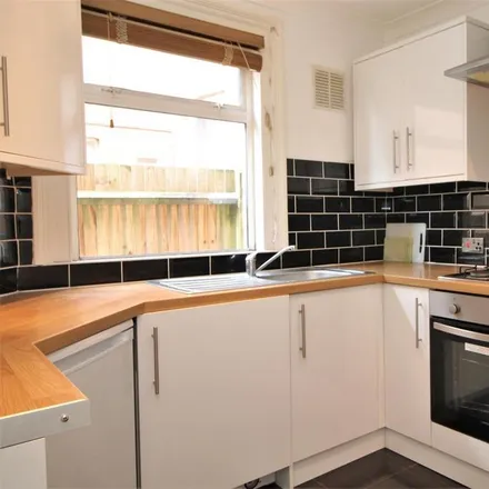Image 2 - Roundwood Road, London, NW10 3UE, United Kingdom - Apartment for rent