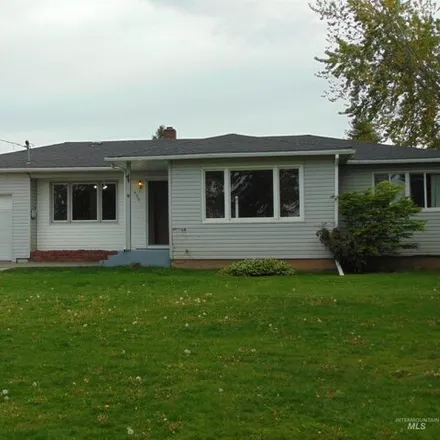 Buy this 3 bed house on 572 Warner Avenue in Lewiston, ID 83501