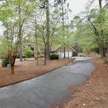 Image 5 - 1364 East Hedgelawn Way, Moore County, NC 28387, USA - House for sale