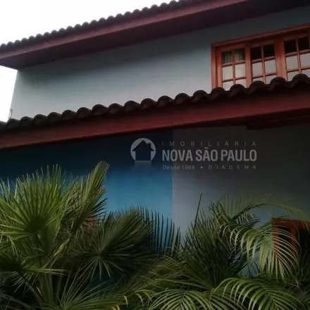 Buy this 4 bed house on Rua das Garças in Independência, São Bernardo do Campo - SP