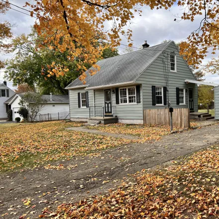 Image 4 - 74 Estelle Avenue, Enon, Clark County, OH 45323, USA - House for sale