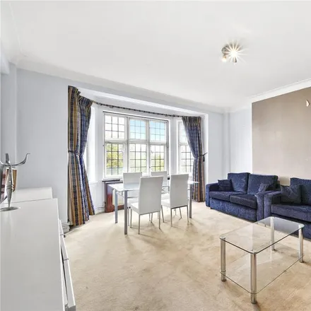 Rent this 2 bed apartment on Wellington Court in 55-67 Wellington Road, London