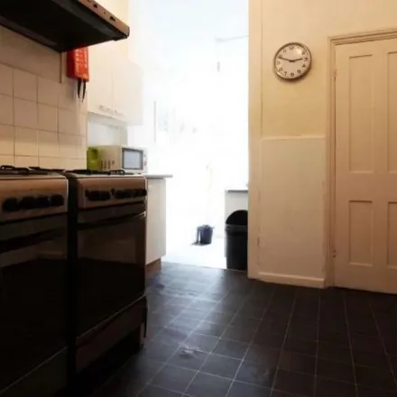 Rent this 1 bed apartment on Abbotsford Avenue in London, N15 3BS