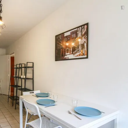 Image 3 - 7 Avenue de l'Alsace-Lorraine, 92500 Rueil-Malmaison, France - Room for rent