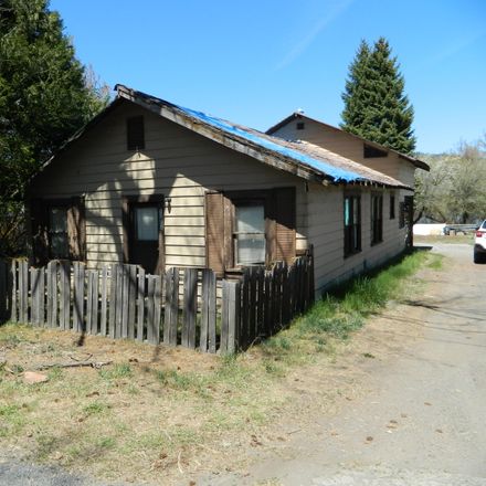 Rent this 3 bed house on 11055 River Street in Keno, OR 97627