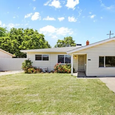 Buy this 3 bed house on 6359 Dundee Drive in North Highlands, Sacramento County