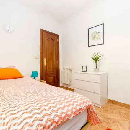 Image 7 - Carrer de Cuba, 75, 46006 Valencia, Spain - Apartment for rent