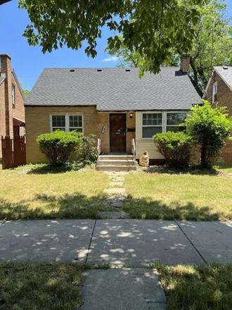 Buy this 3 bed house on 12809 South Union Avenue in Chicago, IL 60628