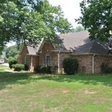 Buy this 4 bed house on 1348 Purdue Street in Jacksonville, TX 75766