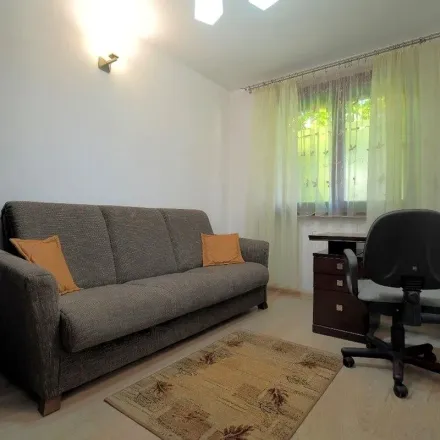 Rent this 3 bed apartment on Żabka in Jarosława Iwaszkiewicza, 52-232 Wrocław