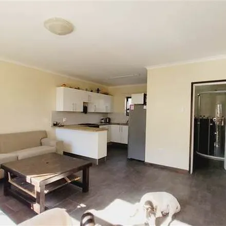 Image 1 - Annes Bed and Breakfast, Water Road, Walmer, Gqeberha, 6013, South Africa - Apartment for rent