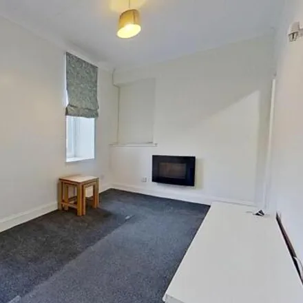 Image 2 - Boghall Buthchers @ Broxburn, East Main Street, Broxburn, EH52 5AB, United Kingdom - Apartment for sale