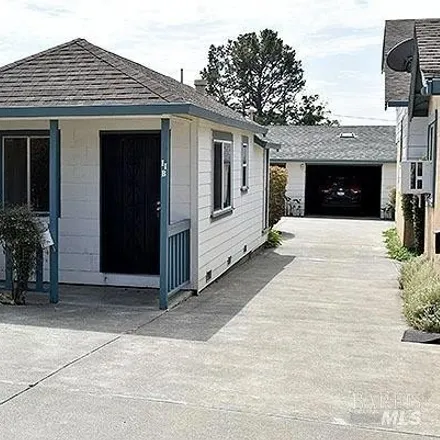 Image 3 - 81 Idora Avenue, Solano County, CA 94590, USA - House for sale