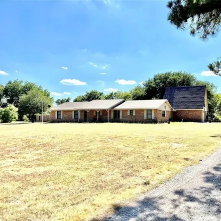 Buy this 3 bed house on 712 Main Street in Tehuacana, Limestone County