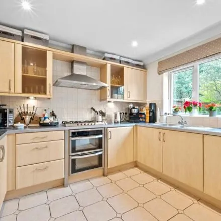Image 2 - Woodsome Lodge, Whiteley Village, KT13 0DH, United Kingdom - Townhouse for sale
