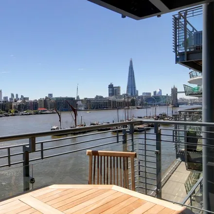 Image 2 - Capital Wharf, Wapping High Street, London, E1W 1LY, United Kingdom - Apartment for rent