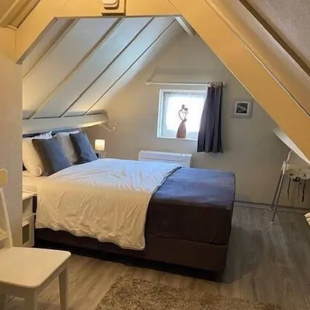 Rent this 2 bed house on Adinkerke in Veurne, Belgium