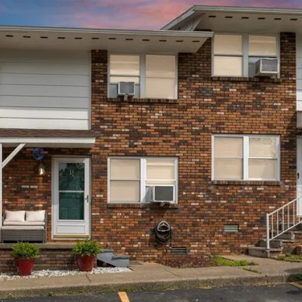 Buy this 2 bed house on 1298 Dorsey Lane in Morgantown, WV 26501